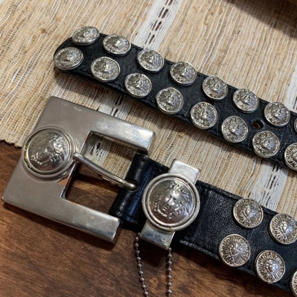Vintage Accessories - 1980s Medusa Head Black leather and Silver VERSACE VIBES
